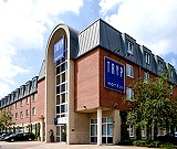 Tryp Hotel Oberhausen 3-Sterne Superior Hotel mit 210 Zimmern
 